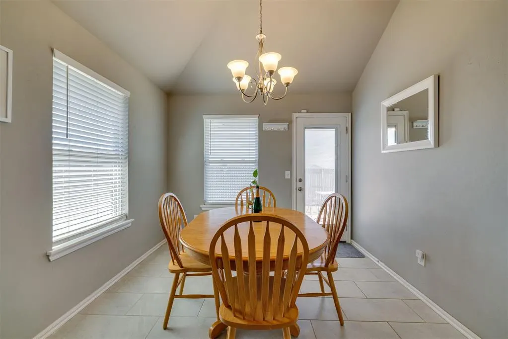 Photo 15 — 19601 Brookville Drive, Edmond, OK 73012