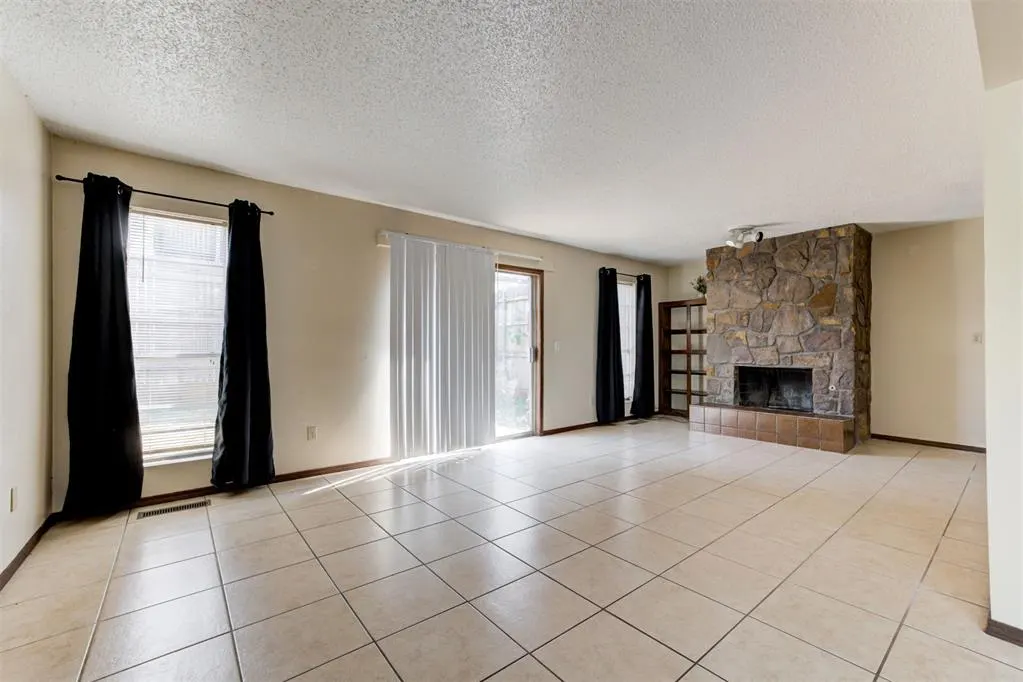 Photo 4 — 6000 W Hefner Road, Oklahoma City, OK 73162