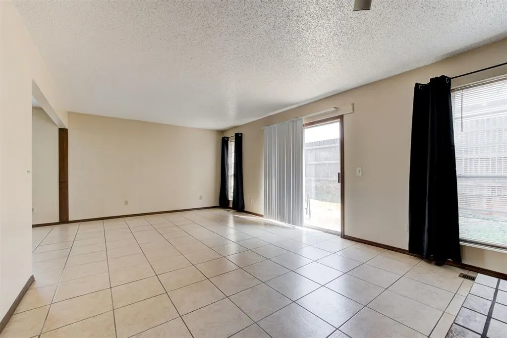 Photo 5 — 6000 W Hefner Road, Oklahoma City, OK 73162