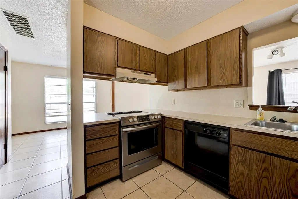 Photo 11 — 6000 W Hefner Road, Oklahoma City, OK 73162