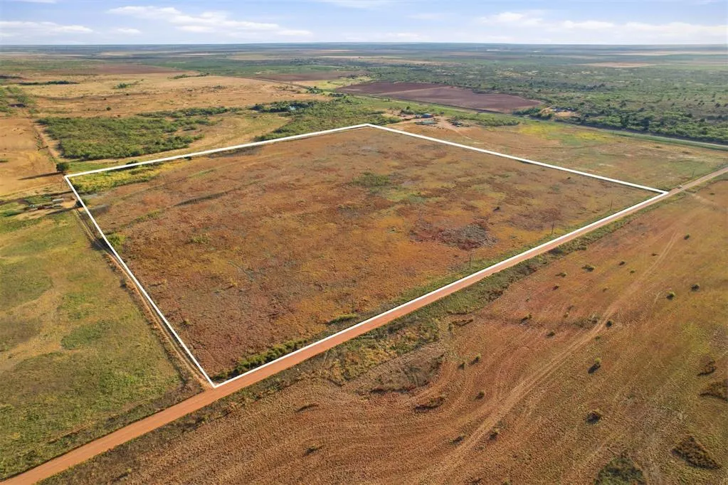 Photo 21 — 1550 E County Road Road, Mangum, OK 73554