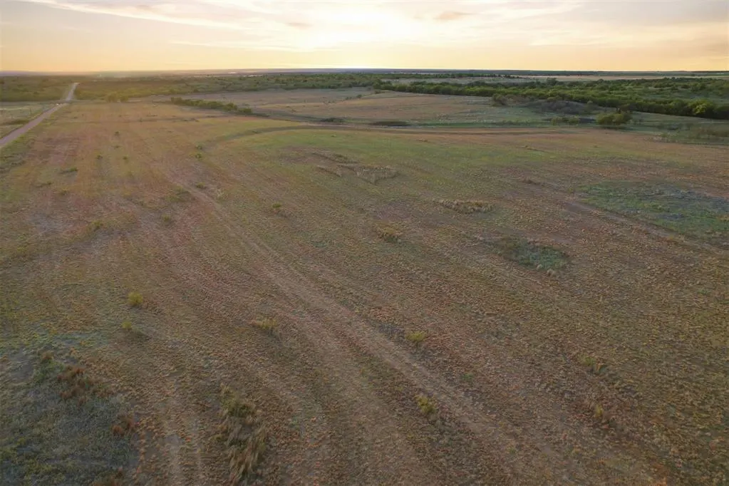 Photo 24 — 1550 E County Road Road, Mangum, OK 73554