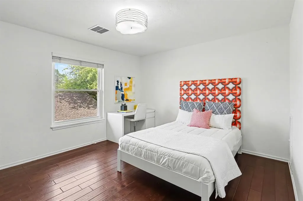 Photo 11 — 520 W Greenlea Chase, Oklahoma City, OK 73170