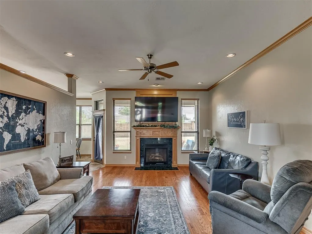 Photo 8 — 1407 Fairfax Lane, El Reno, OK 73036