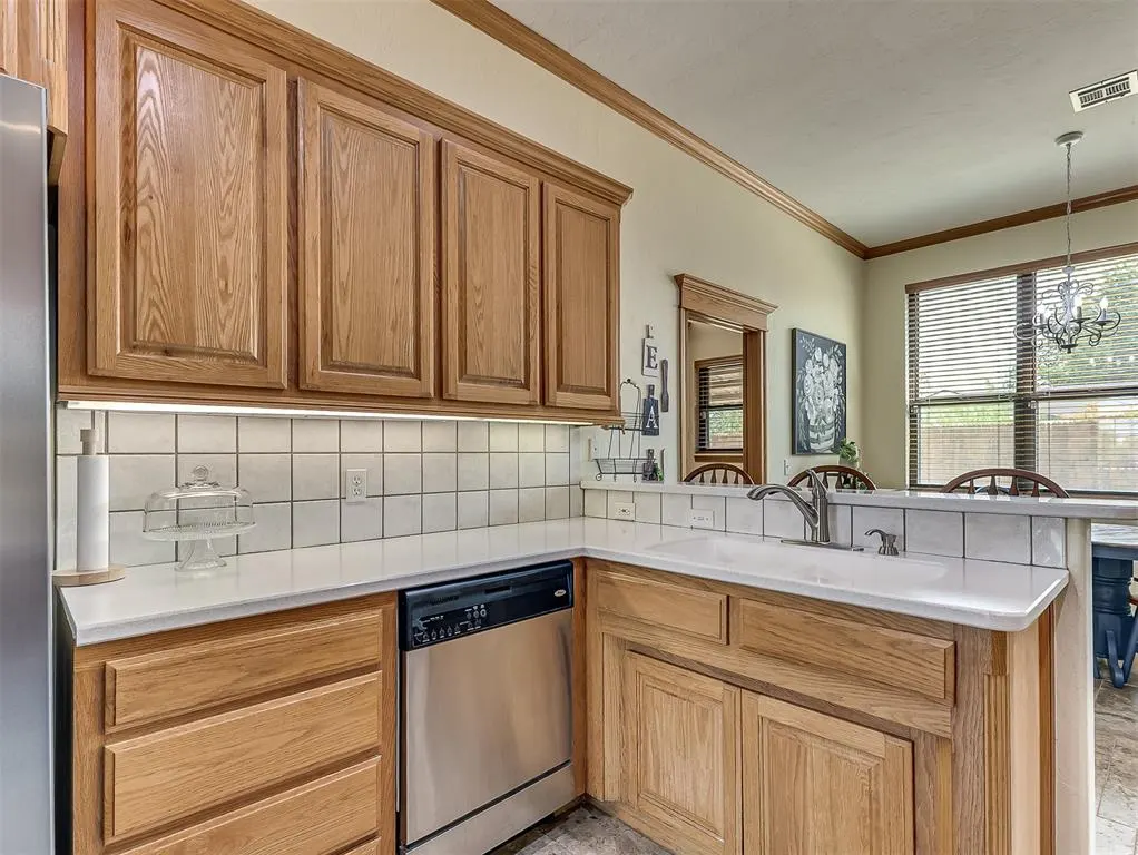 Photo 18 — 1407 Fairfax Lane, El Reno, OK 73036
