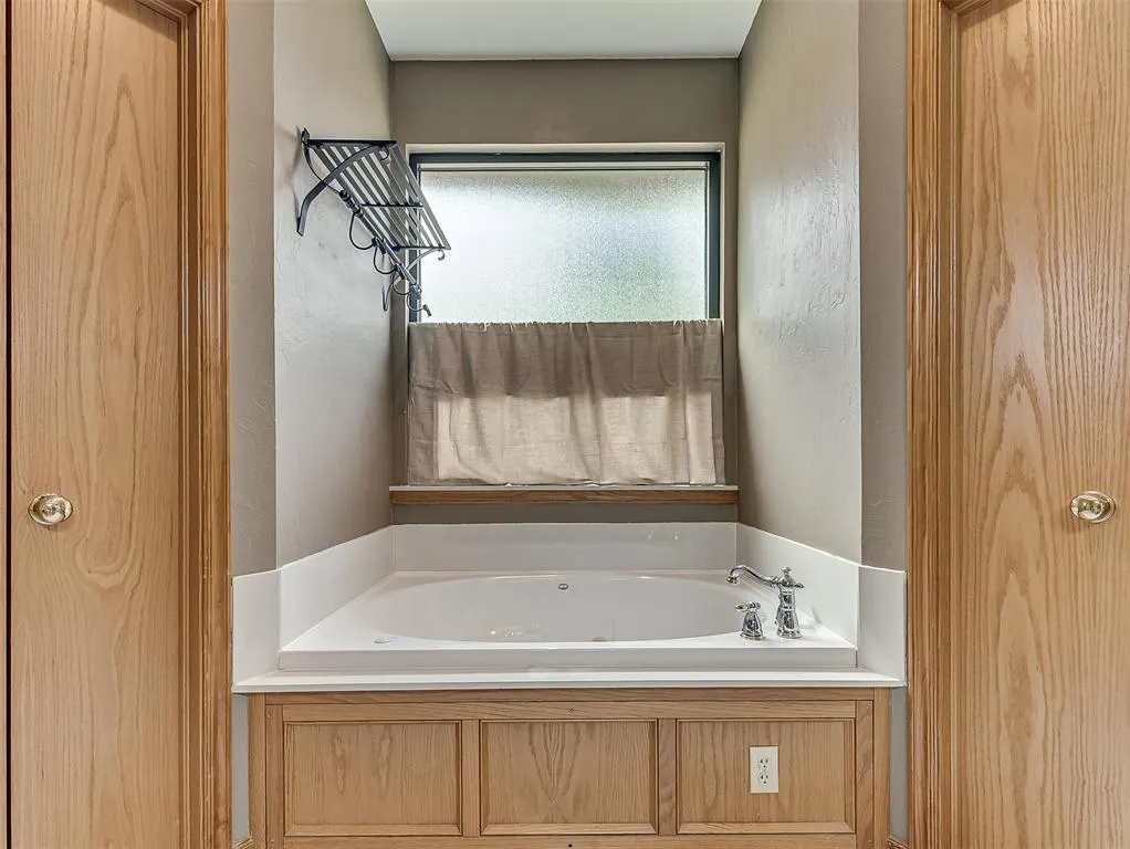 Photo 29 — 1407 Fairfax Lane, El Reno, OK 73036
