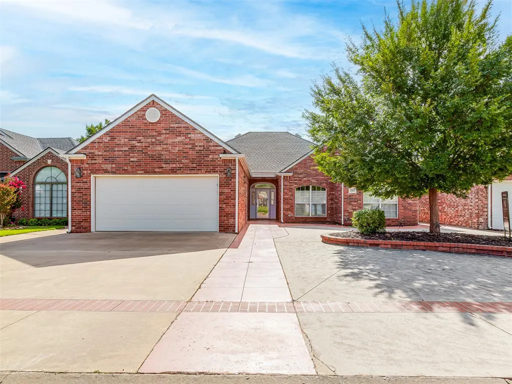 Front exterior — 1205 Regency Court, Kingfisher, OK 73750