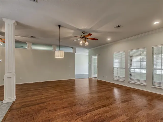 Photo 4 — 1205 Regency Court, Kingfisher, OK 73750