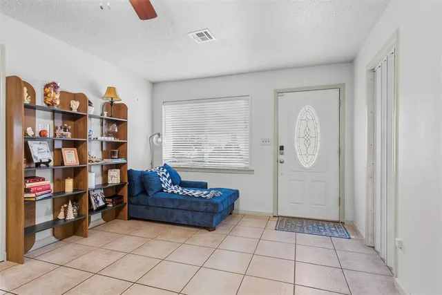 Photo 4 — 221 S Walnut Street, Pauls Valley, OK 73075