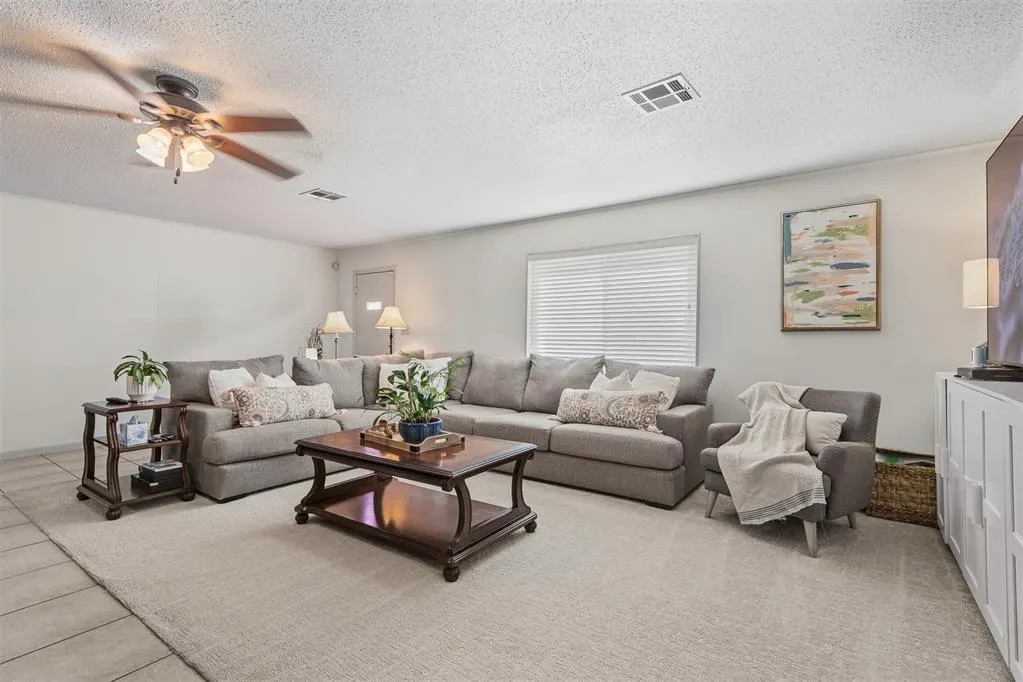 Photo 9 — 221 S Walnut Street, Pauls Valley, OK 73075