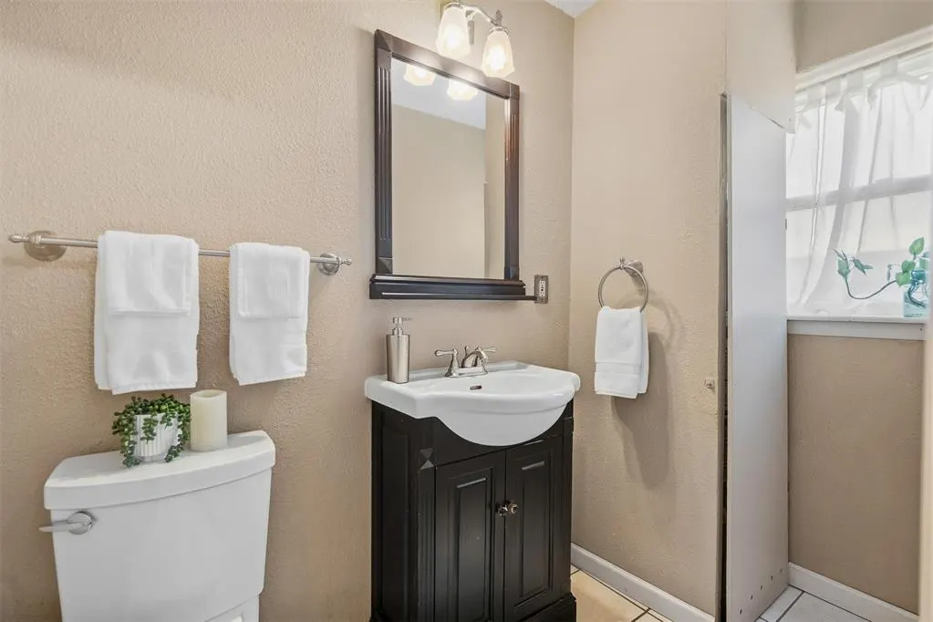 Photo 22 — 221 S Walnut Street, Pauls Valley, OK 73075