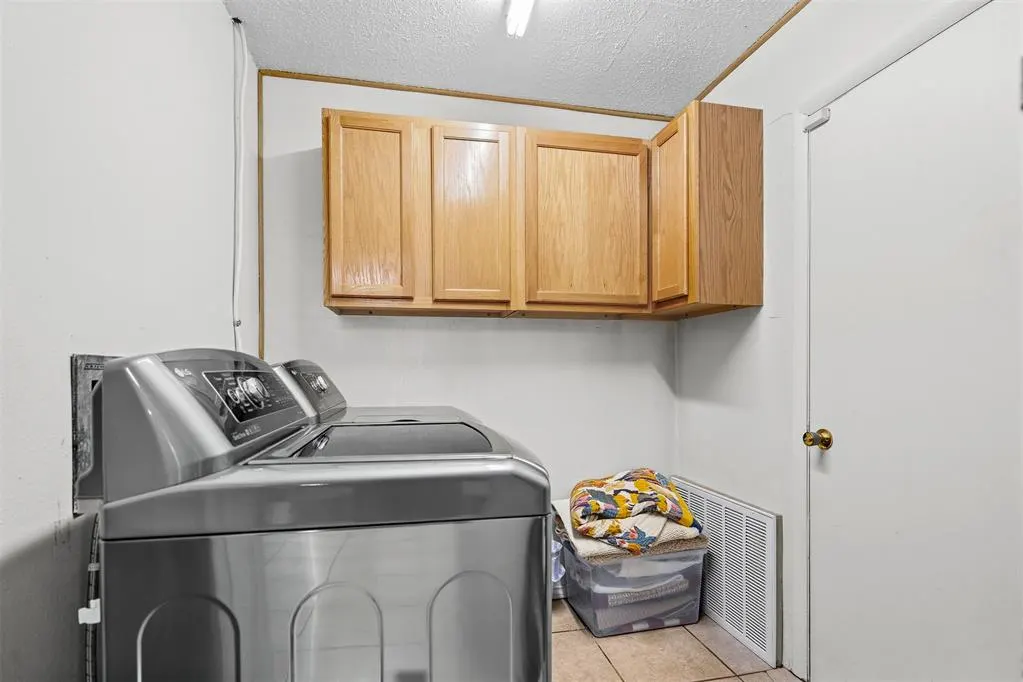Photo 23 — 221 S Walnut Street, Pauls Valley, OK 73075