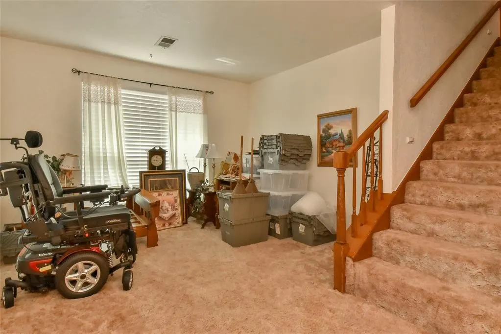 Photo 4 — 15117 Rick Road, Oklahoma City, OK 73170