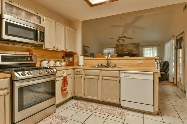 Photo 8 — 15117 Rick Road, Oklahoma City, OK 73170
