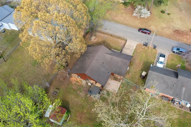 Photo 5 — 607 N Bock Street, Broken Bow, OK 74728