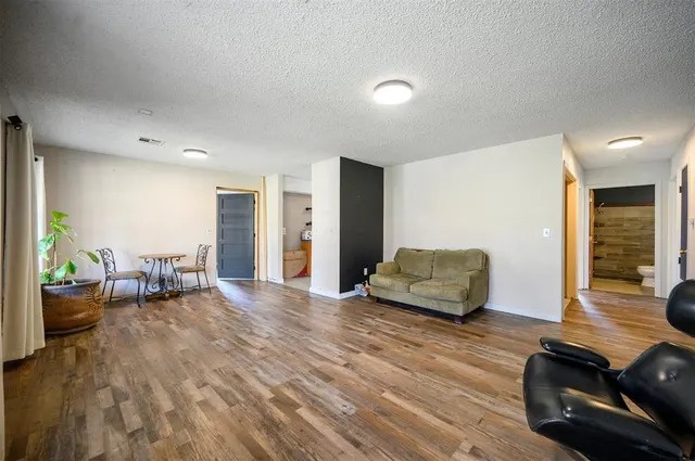 Photo 7 — 607 N Bock Street, Broken Bow, OK 74728