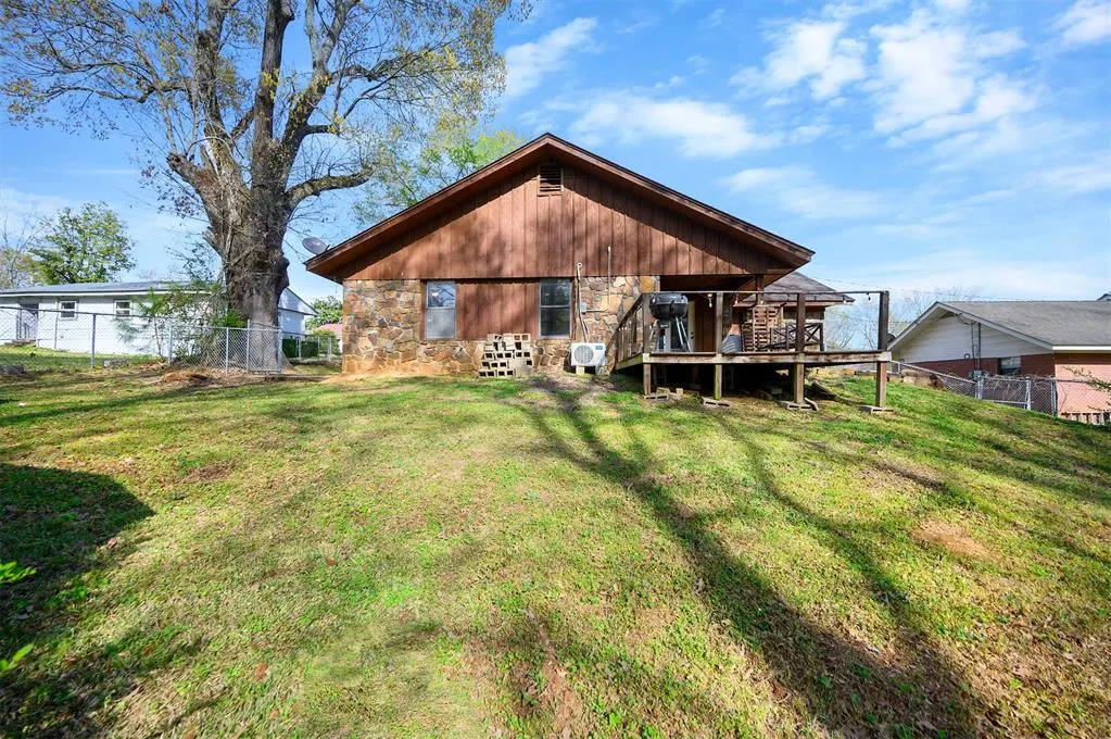Photo 39 — 607 N Bock Street, Broken Bow, OK 74728