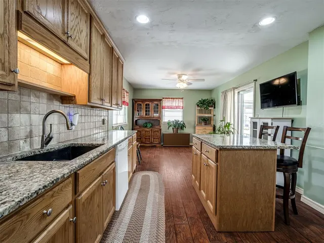 Photo 3 — 6421 N Libby Avenue, Oklahoma City, OK 73132