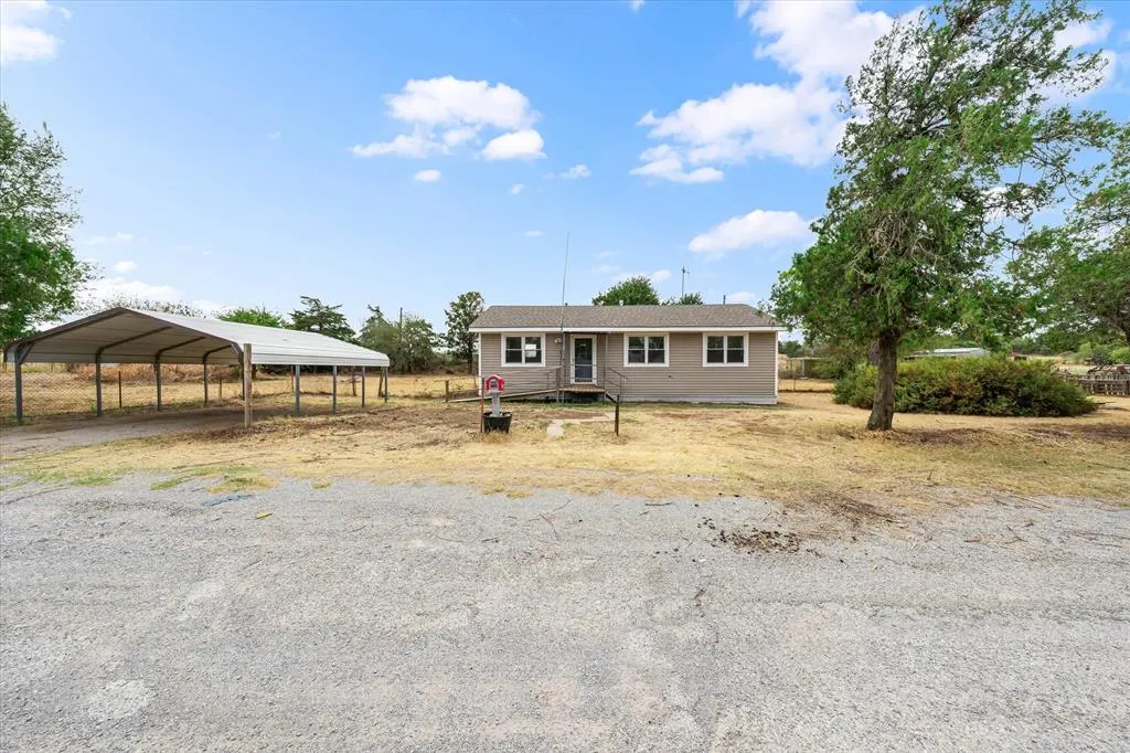 Front exterior — 23061 County Road 1377, Anadarko, OK 73005