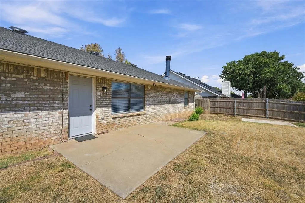Photo 15 — 7716 NW 102nd Street, Oklahoma City, OK 73162
