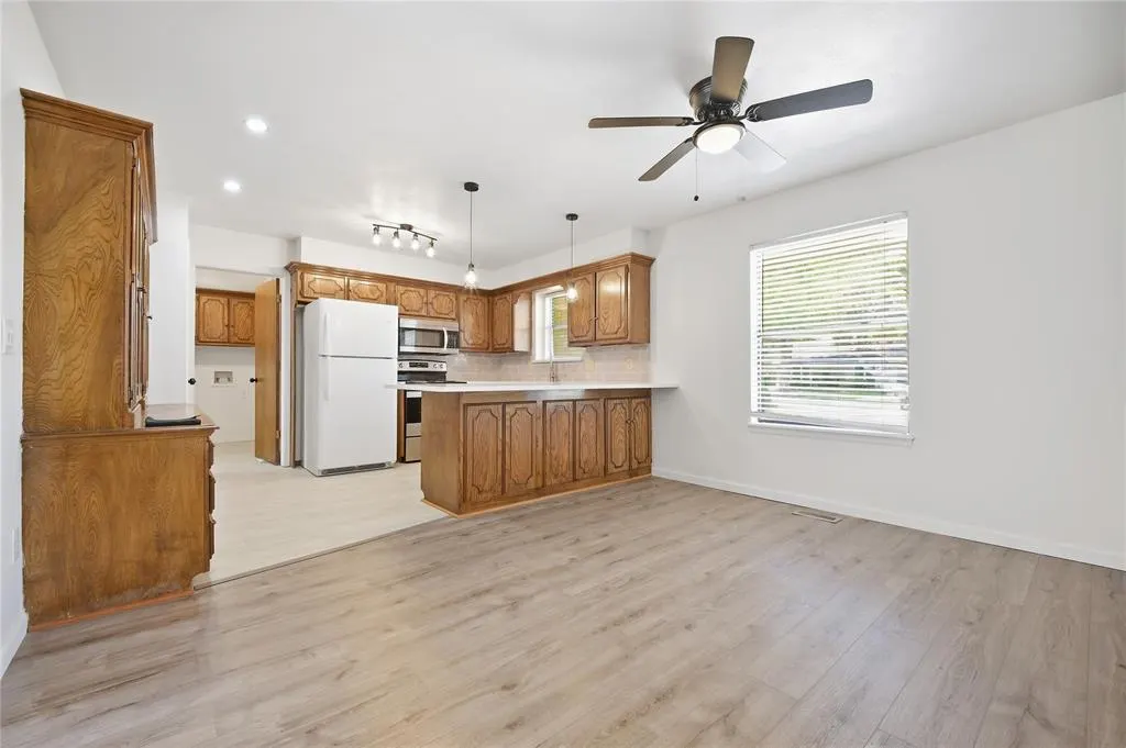 Photo 28 — 7716 NW 102nd Street, Oklahoma City, OK 73162