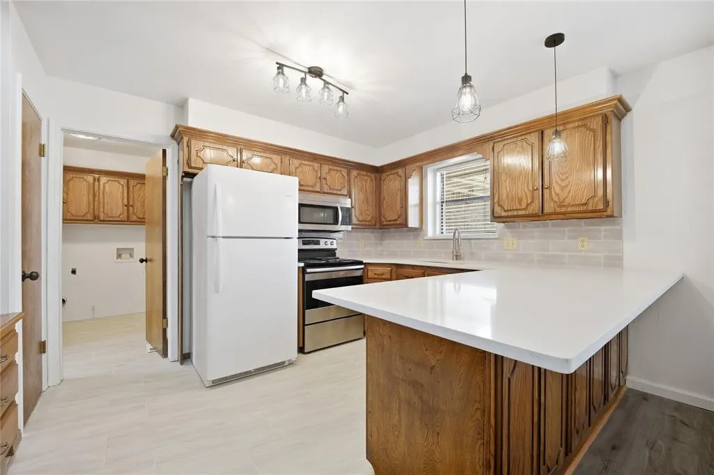 Photo 34 — 7716 NW 102nd Street, Oklahoma City, OK 73162