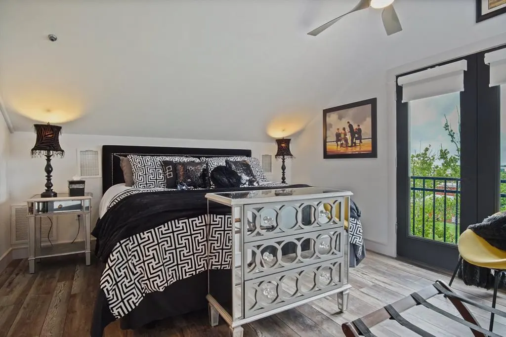 Photo 6 — 915 NW 7th Street 207, Oklahoma City, OK 73106