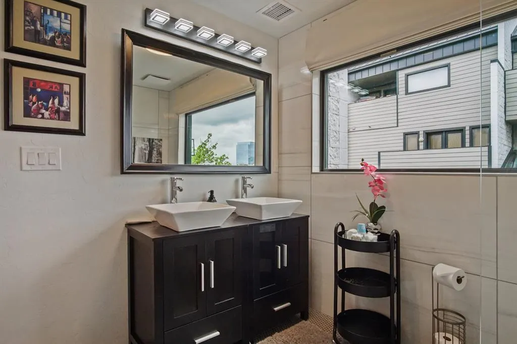 Photo 22 — 915 NW 7th Street 207, Oklahoma City, OK 73106