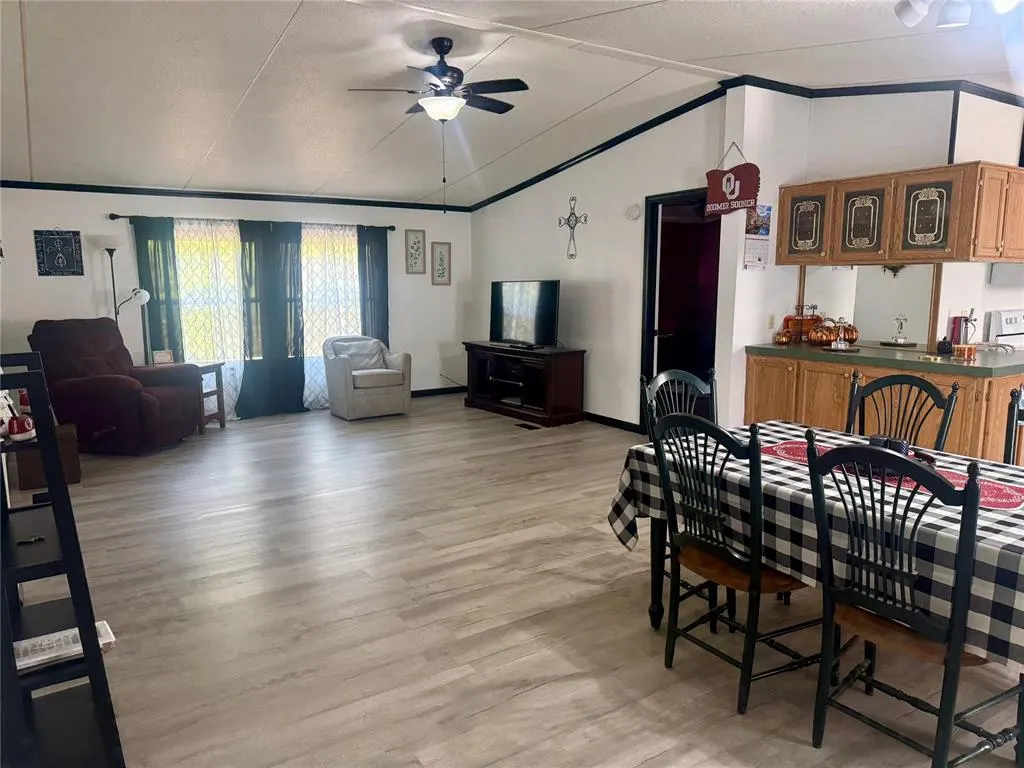 Photo 2 — 2437 County Street 2980, Blanchard, OK 73010