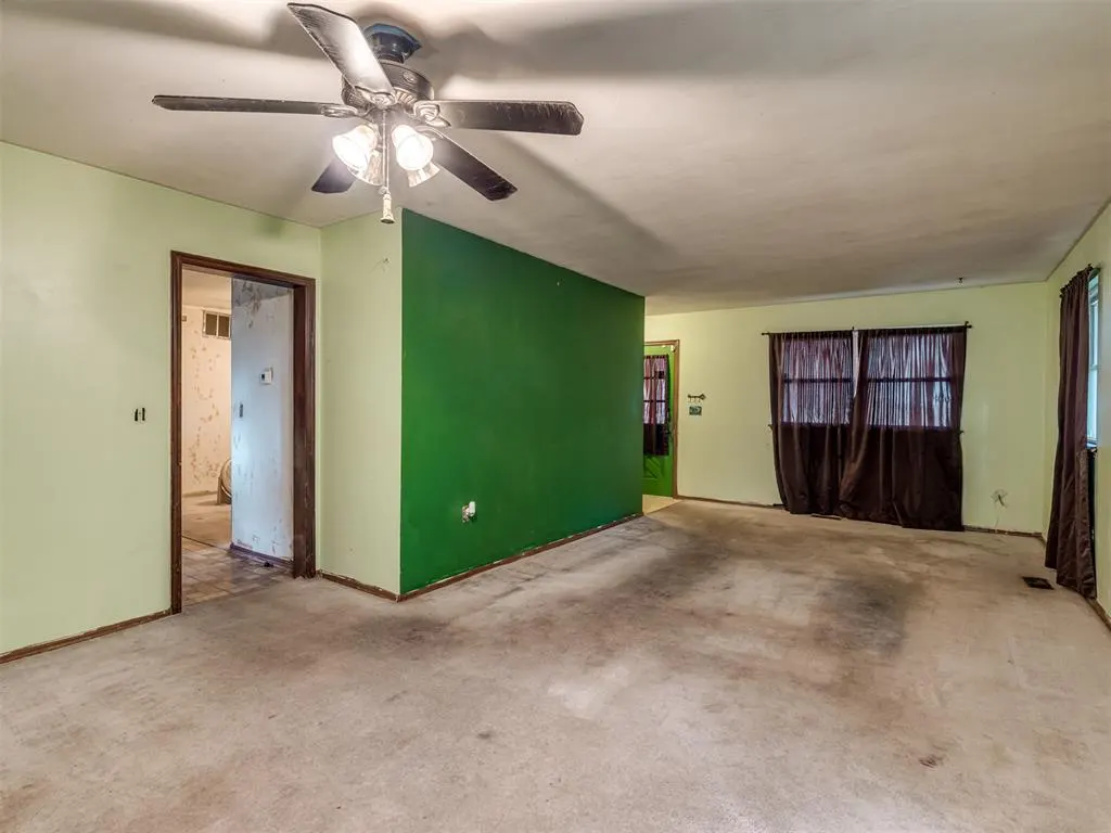 Photo 7 — 7704 NW 5th Street, Oklahoma City, OK 73127