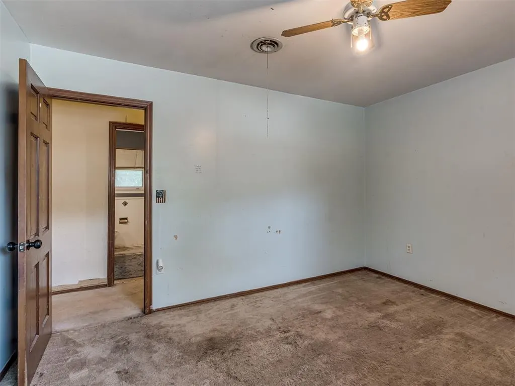 Photo 23 — 7704 NW 5th Street, Oklahoma City, OK 73127