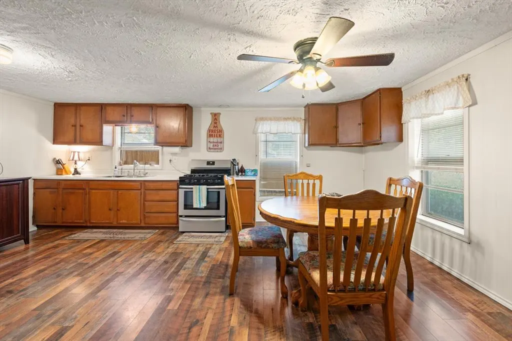 Photo 7 — 620 Oakridge Drive, Edmond, OK 73034