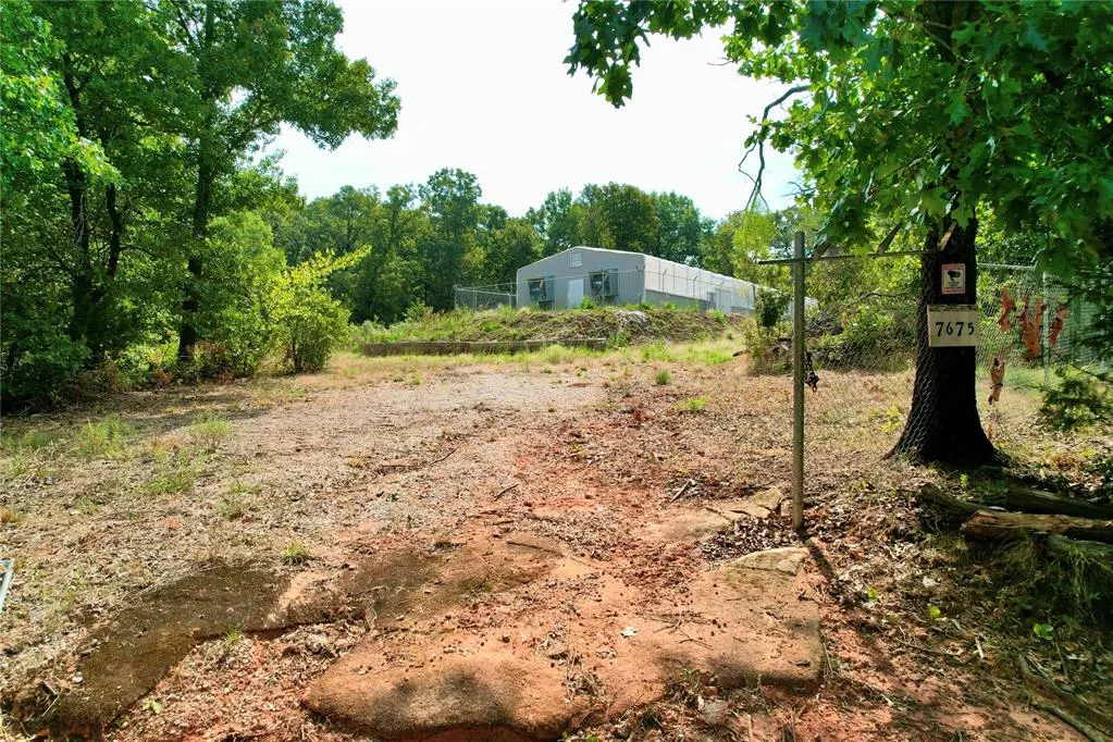 Photo 3 — 7675 Peaceful Oaks Lane, Macomb, OK 74852