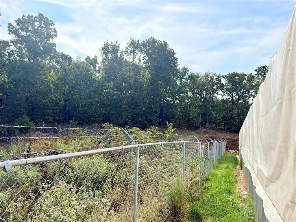 Photo 14 — 7675 Peaceful Oaks Lane, Macomb, OK 74852