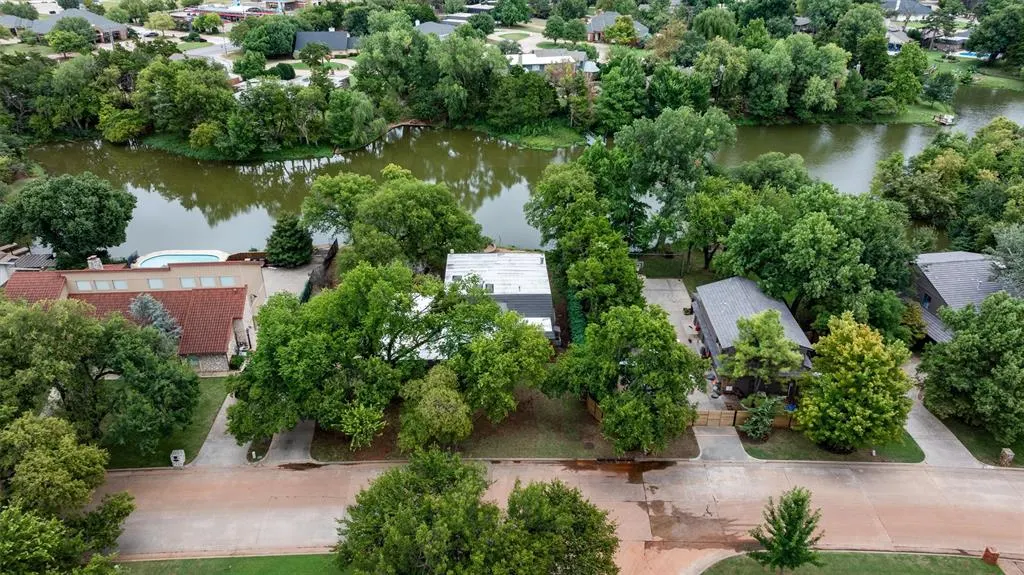 Photo 42 — 2940 Browne Stone Road, Oklahoma City, OK 73120