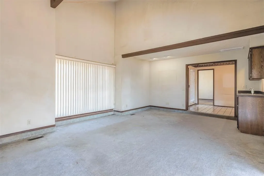 Photo 11 — 2340 Shadowlake Drive, Oklahoma City, OK 73159