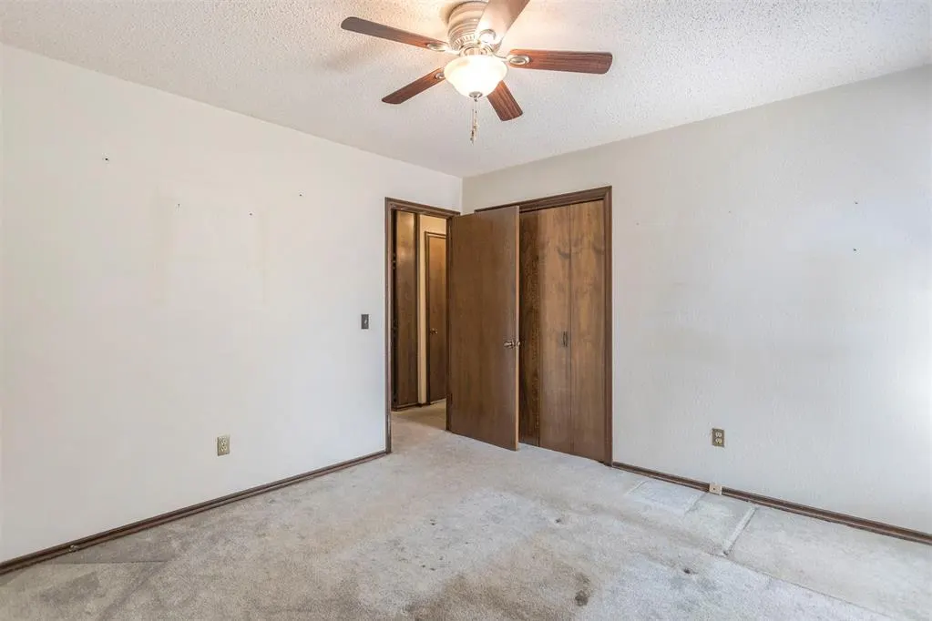 Photo 18 — 2340 Shadowlake Drive, Oklahoma City, OK 73159