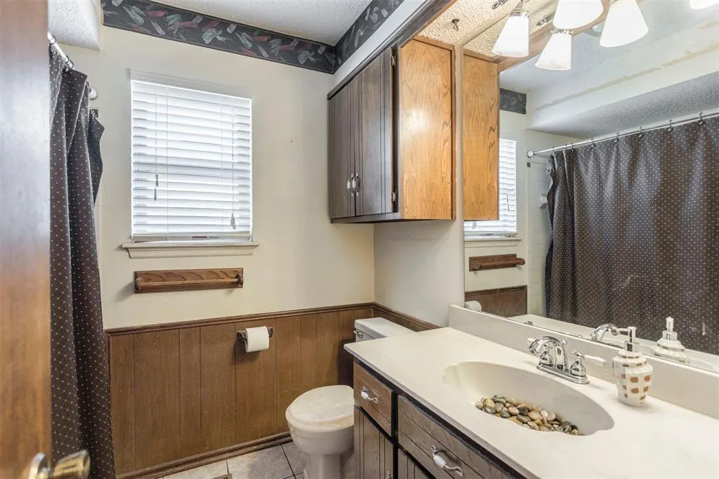 Photo 21 — 2340 Shadowlake Drive, Oklahoma City, OK 73159