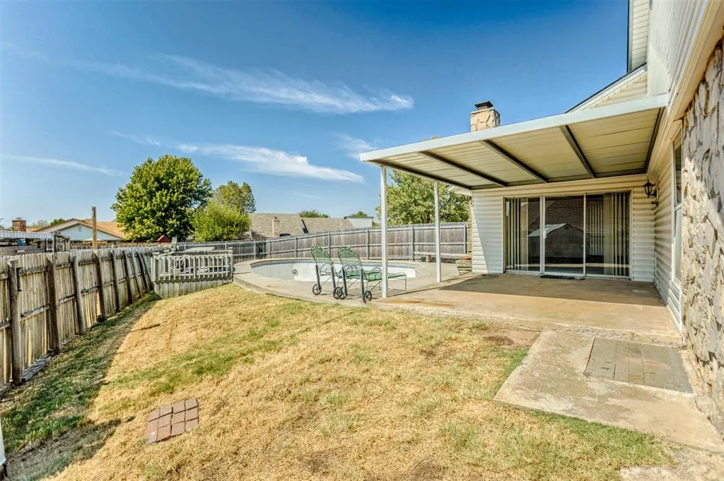 Photo 23 — 2340 Shadowlake Drive, Oklahoma City, OK 73159