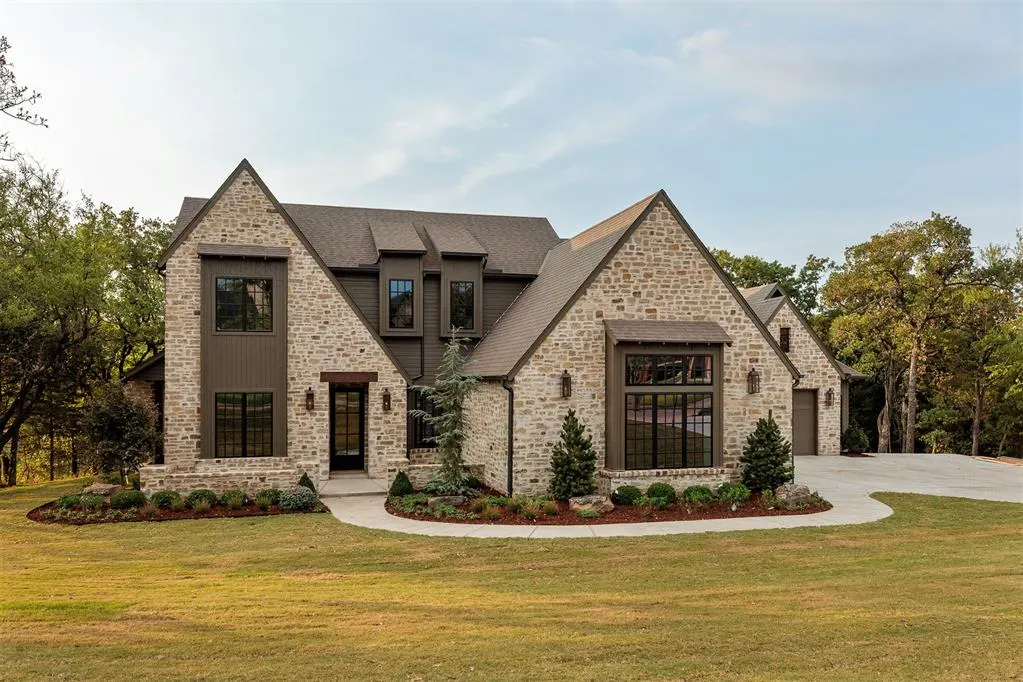 Front exterior — 9712 NE 146th Terrace, Jones, OK 73049