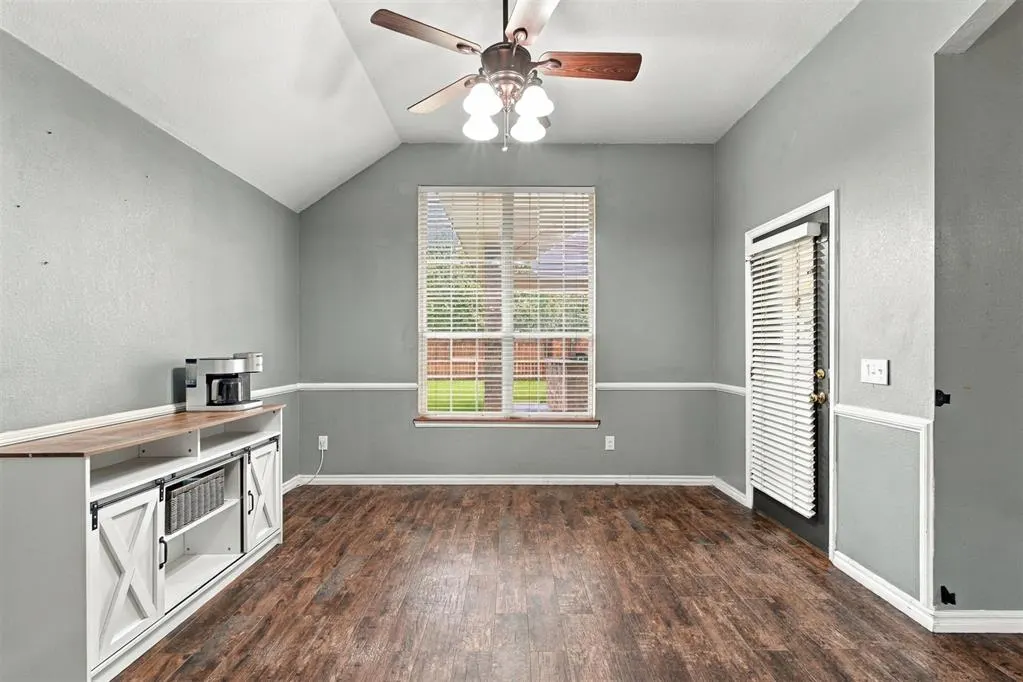 Photo 5 — 309 Winston Drive, Norman, OK 73072