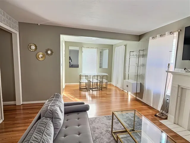 Photo 4 — 1701 Albany Avenue, Oklahoma City, OK 73111
