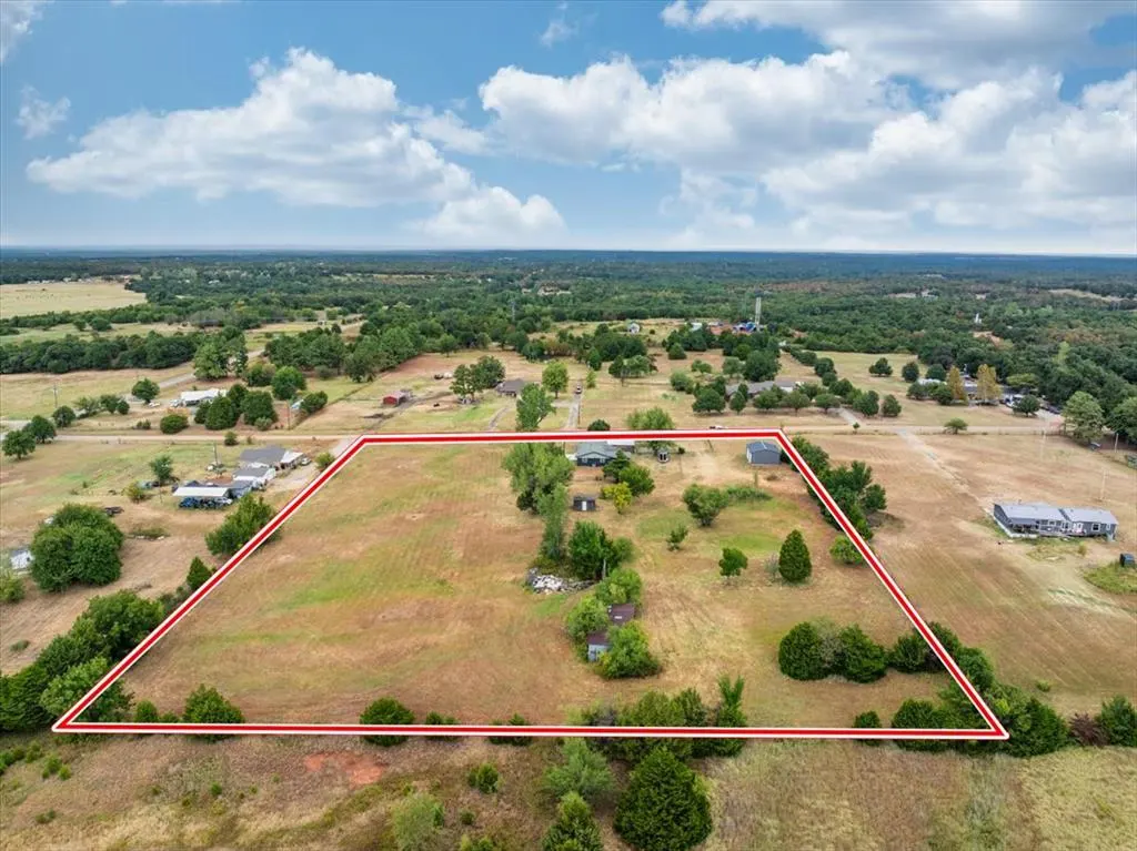 Photo 12 — 329131 E Lincoln Street, Harrah, OK 73045