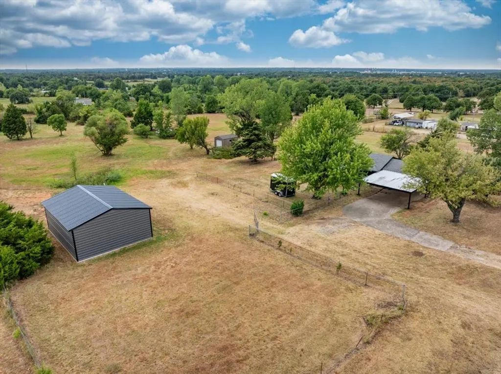 Photo 23 — 329131 E Lincoln Street, Harrah, OK 73045