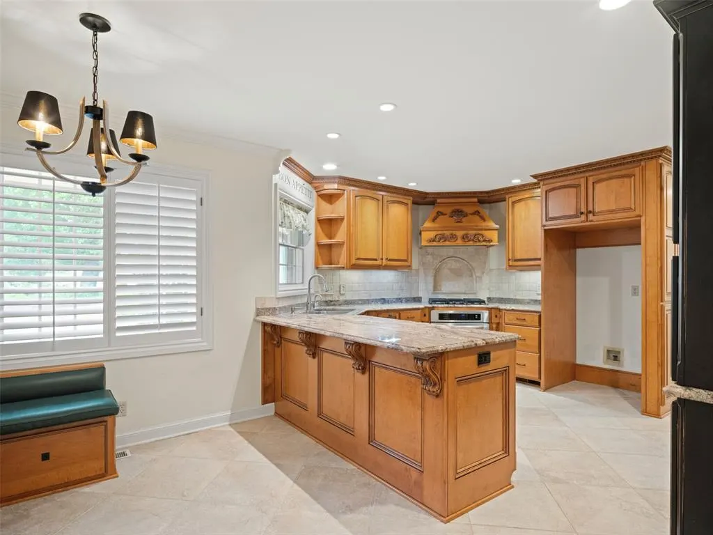 Photo 11 — 6004 Muirfield Drive, Edmond, OK 73025