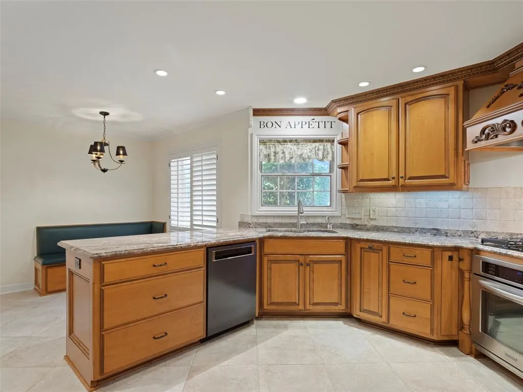Photo 14 — 6004 Muirfield Drive, Edmond, OK 73025