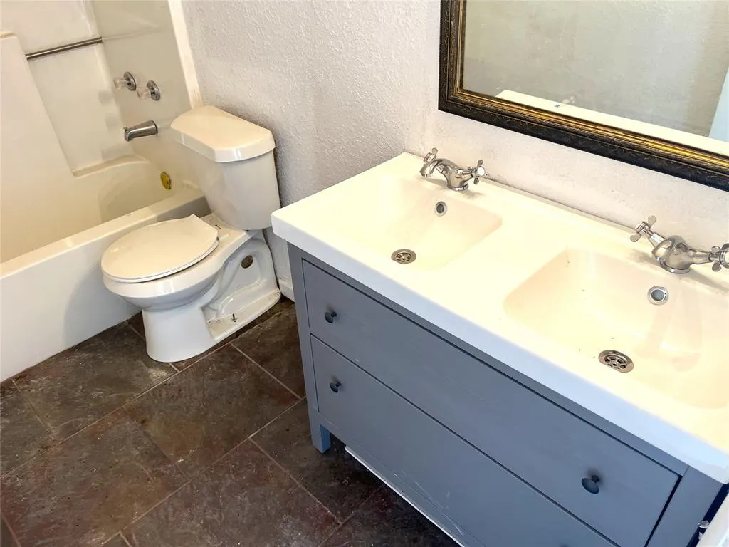Photo 17 — 205 Whispering Lane, Newcastle, OK 73065
