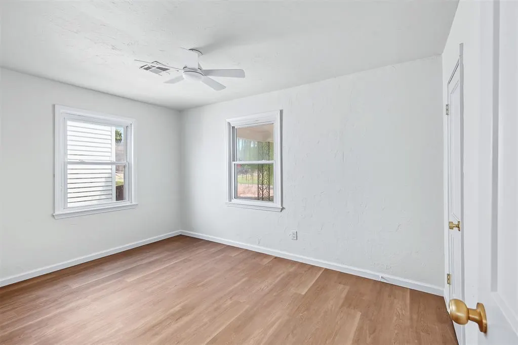 Photo 16 — 103 Oak Street, Midwest City, OK 73110