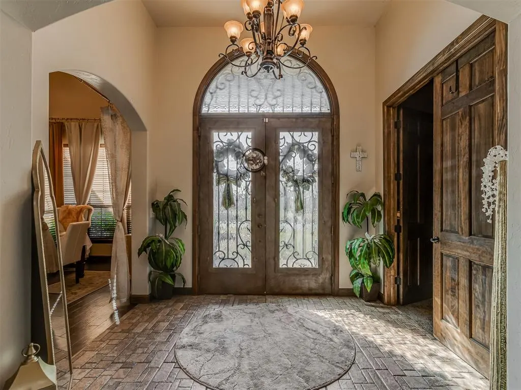 Photo 3 — 13630 S Kelly Avenue, Edmond, OK 73025