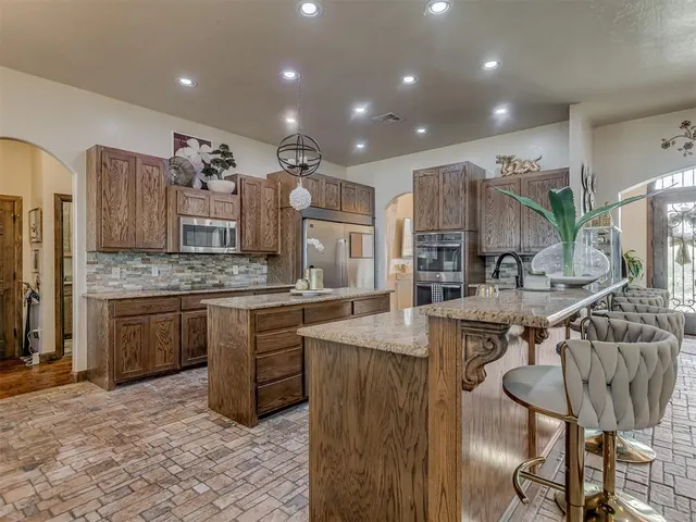 Photo 8 — 13630 S Kelly Avenue, Edmond, OK 73025